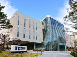 “46만여 종 '전자책 서비스' 무료로 이용하세요”… 부산도서관, '2026년 구독형 전자책 서비스' 재개 기사 이미지