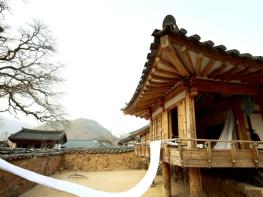 밀양 허씨고가, 130년 고택에서 음악·차·미술이 어우러지다 기사 이미지