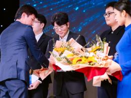 IT 인력난 해법으로 주목받는 '브리지 엔지니어' 글로벌 개발 협력의 핵심 역할 부상 기사 이미지