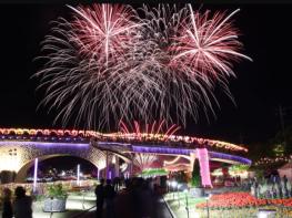 제96회 춘향제, 요천변 수놓은 화려한 불꽃놀이로 축제 열기 ‘절정’ 기사 이미지