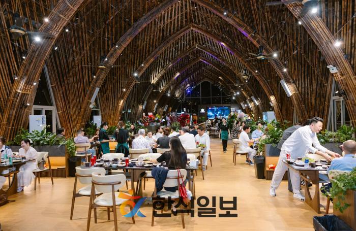 베트남 호이안 Bamboo House 한국식당  뮤직 카페 라운지 내부 전경